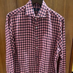 Vineyard Vines checkered linen button down shirt